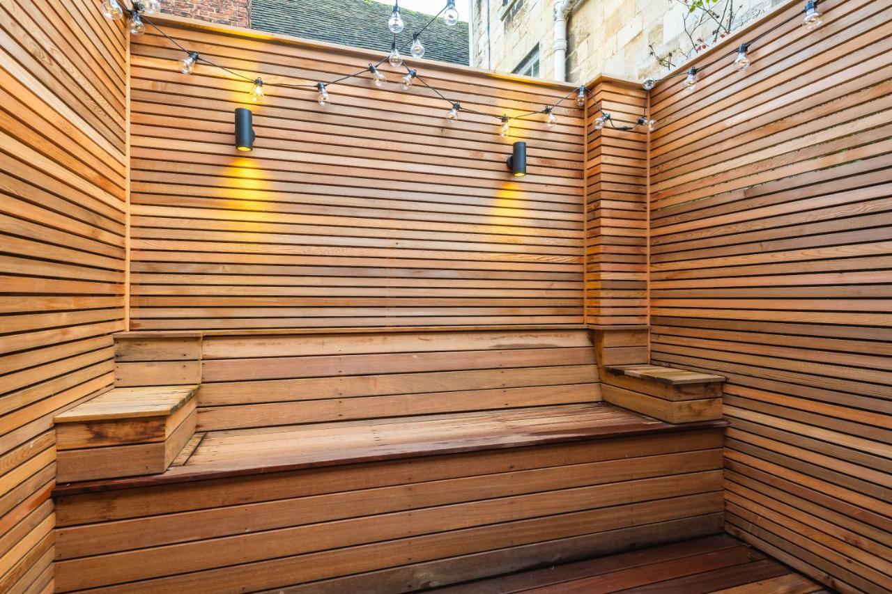 Number 6 Stamford - Boutique Grade II Listed Townhouse Villa ภายนอก รูปภาพ